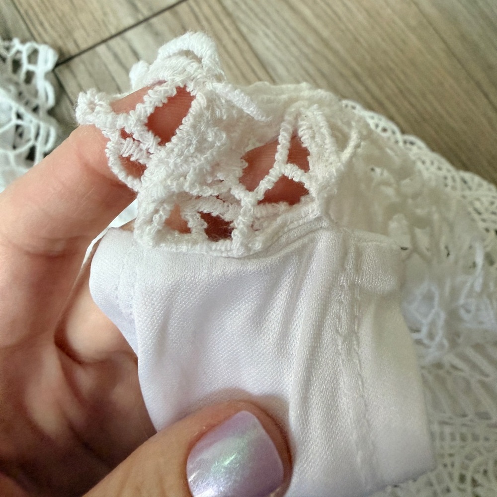 Cj banks Elegant White Lace Top - Picture 3 of 7